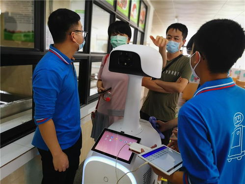 智能機器人校工 科技賦能，為學校防疫保駕護航